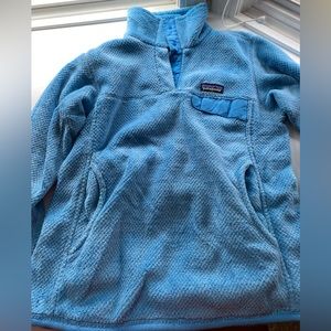 Women’s blue Patagonia fleece